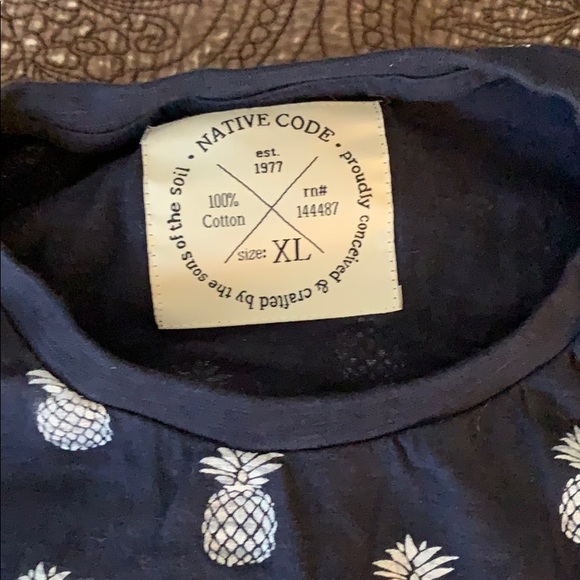 Native code decorative tee - Picture 2 of 2